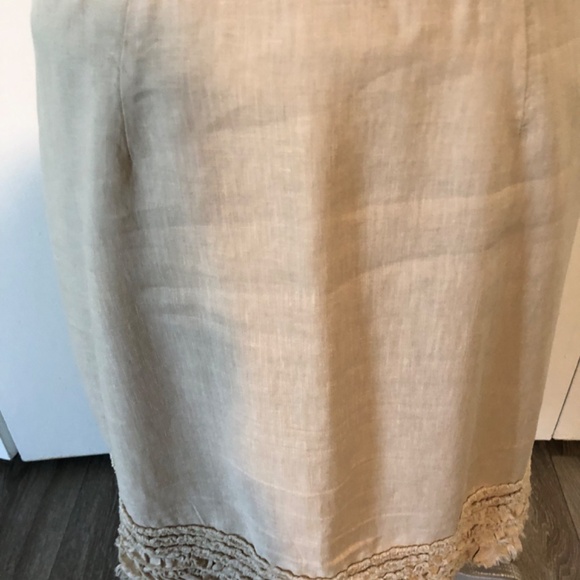 🕛 TOMMY BAHAMA BEAUTIFUL TAN SKIRT SIZE 6 LOOKS LIKE NEW - Picture 5 of 6